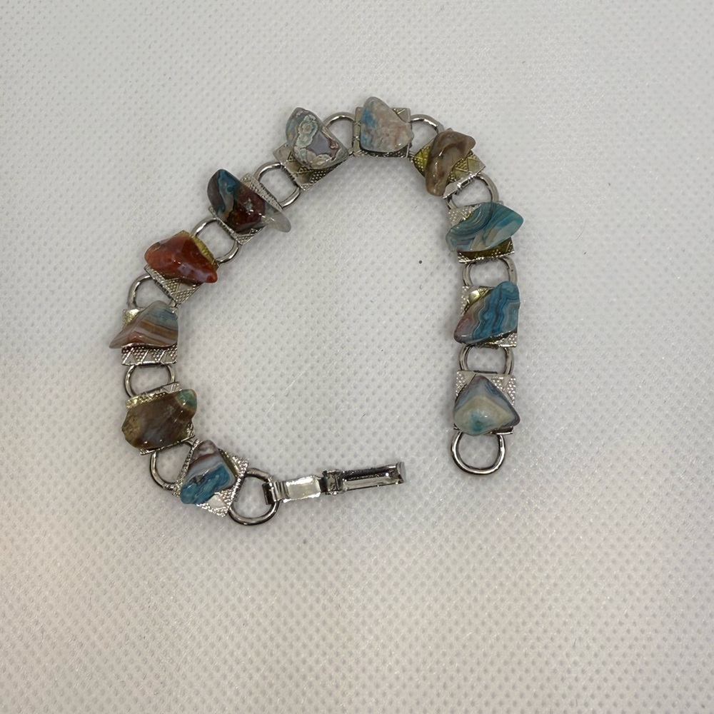 Vintage Scottish Pebble Agate Elegant Stone Silver Bracelet